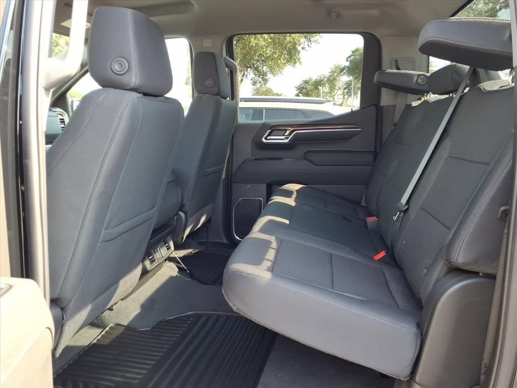 New 2026 Chevrolet Silverado 1500 LT image 10