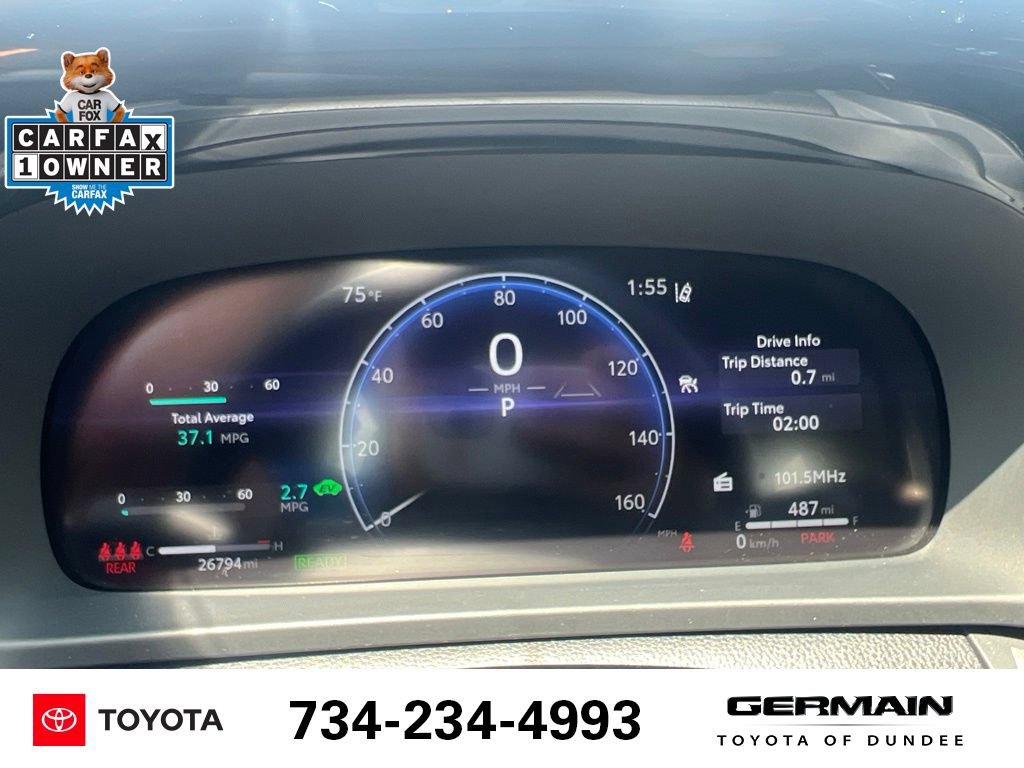 Used 2025 Toyota Crown Signia AWD/4WD image 23