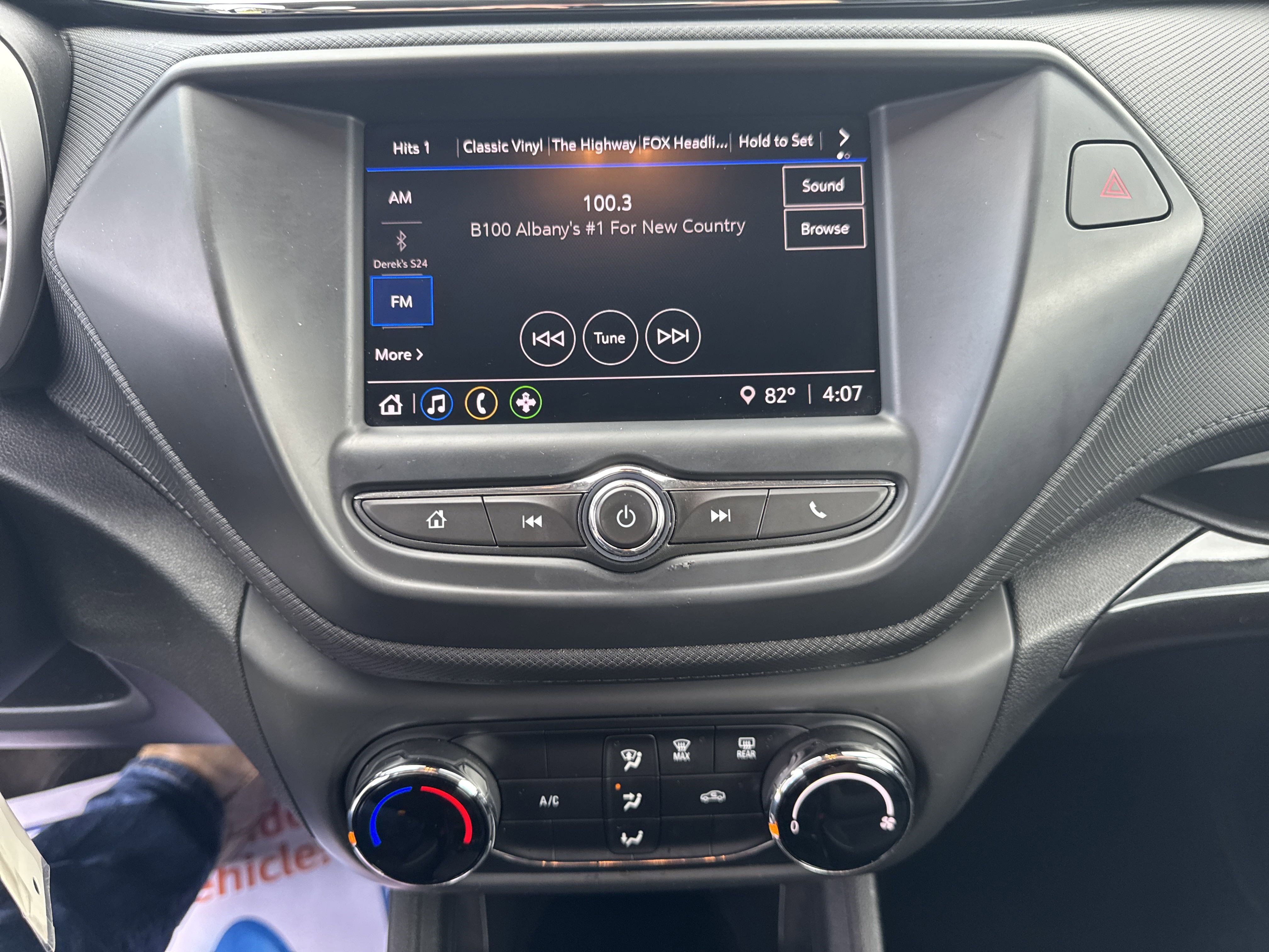 Used 2023 Chevrolet TrailBlazer LS image 18