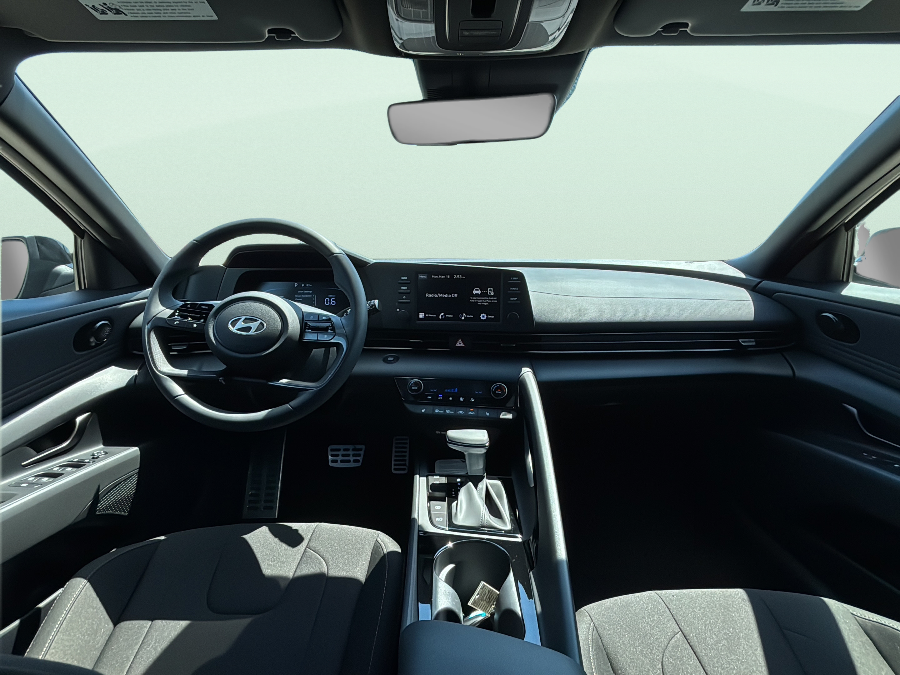 New 2026 Hyundai Elantra SEL Sport Premium FWD image 9