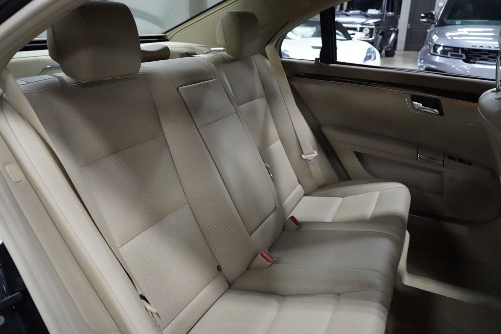 Used 2013 Mercedes-Benz S 550 4MATIC image 27