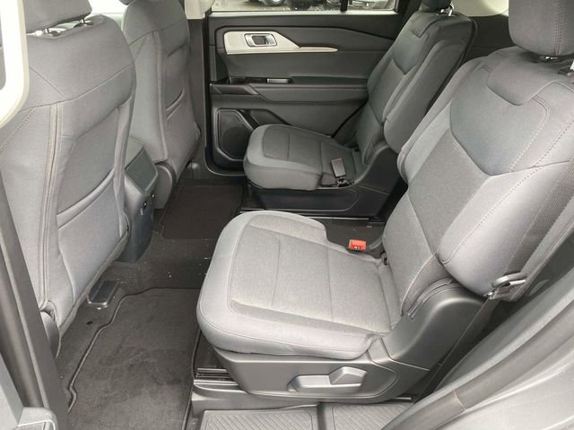 New 2026 Ford Explorer Active image 11