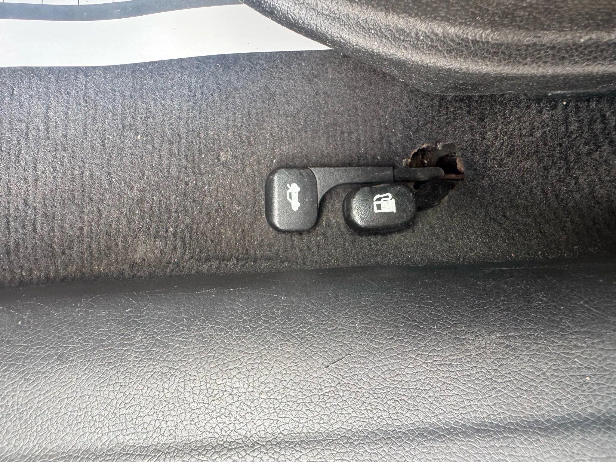 Used 2013 Hyundai Elantra Limited image 17