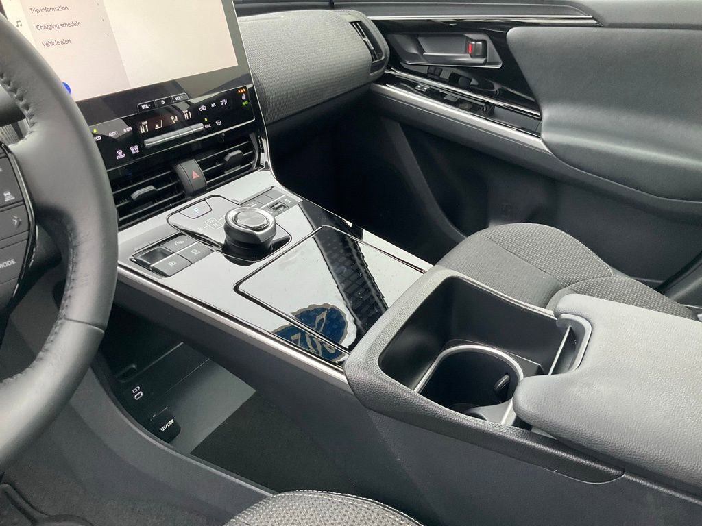 Used 2024 Toyota bZ4X XLE w/ Weather Package image 17