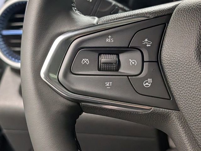 New 2026 Chevrolet Trax LT w/ Sunroof Package FWD image 19