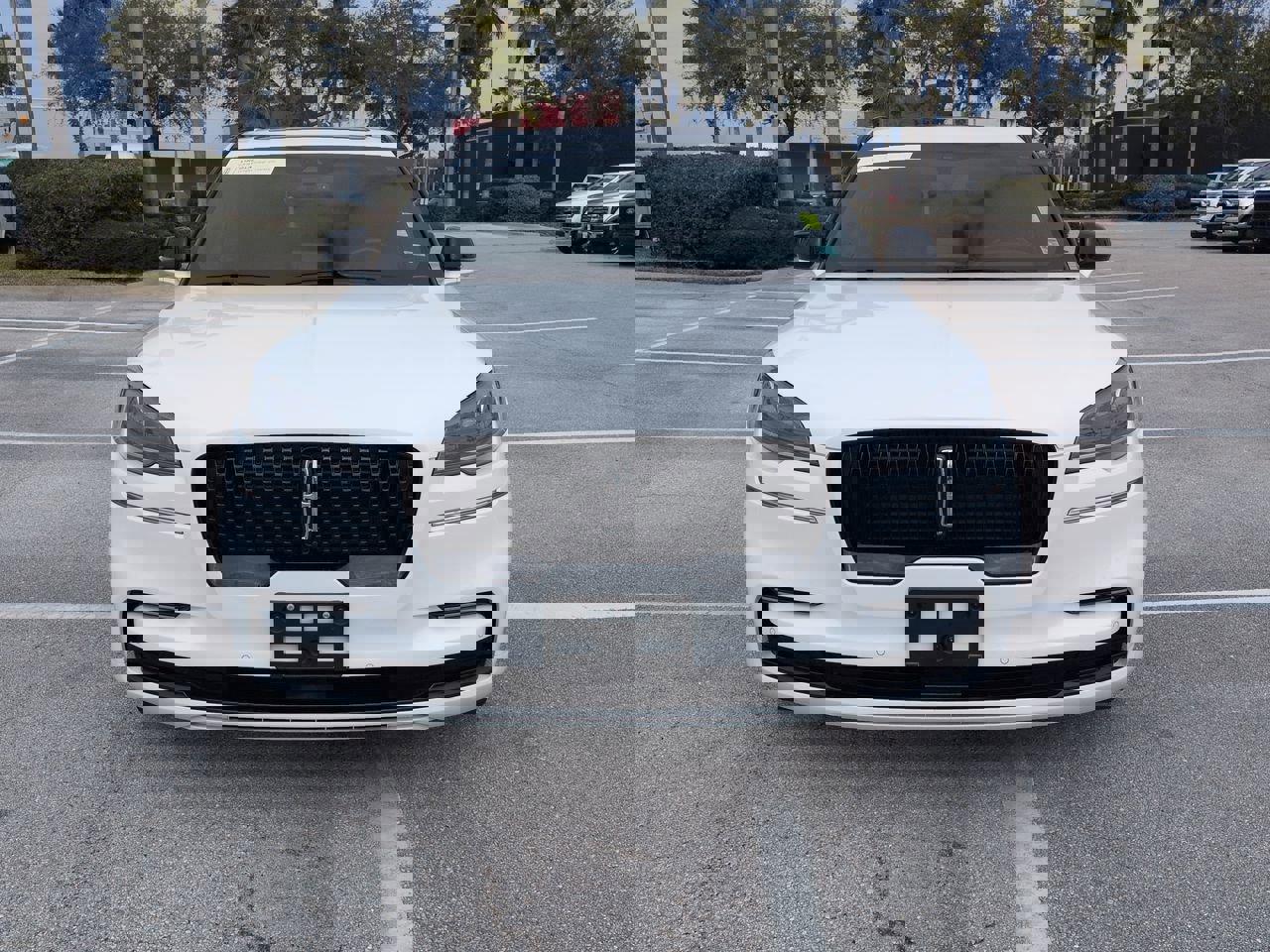 Certified 2024 Lincoln Aviator Reserve w/ Equipment Group 201A image 9