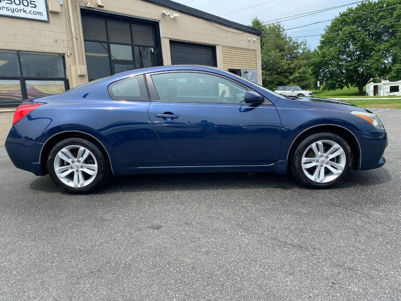 Used 2012 Nissan Altima 2.5 S image 2