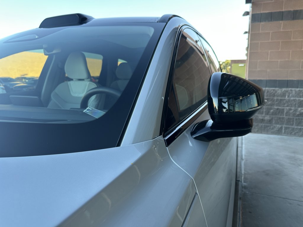 Used 2025 Volvo EX90 Plus image 9