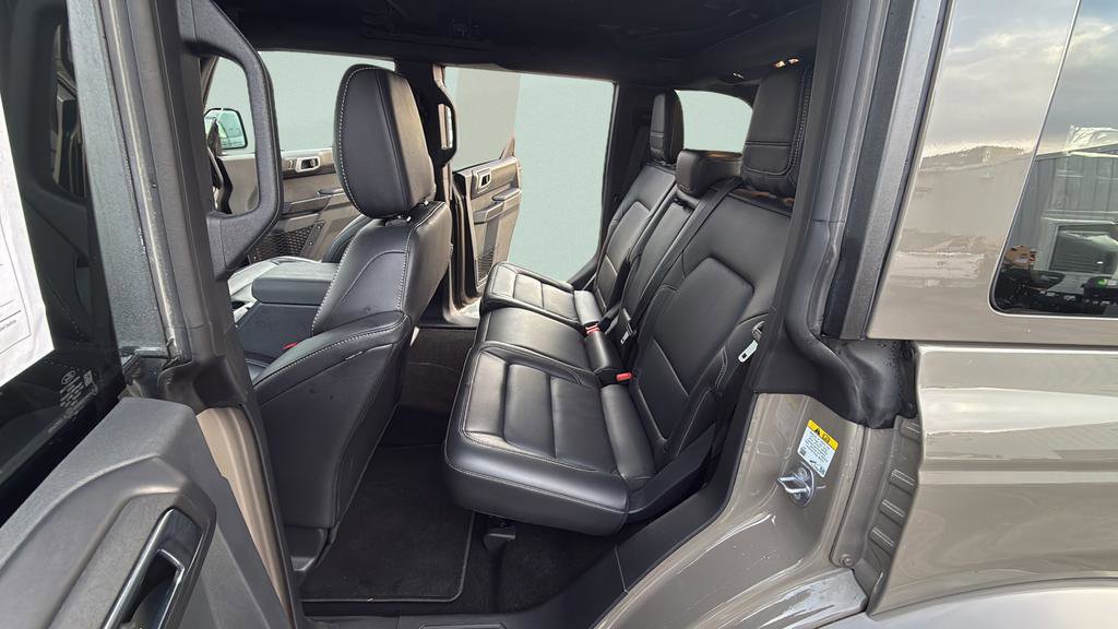 Certified 2025 Ford Bronco Outer Banks AWD/4WD image 40