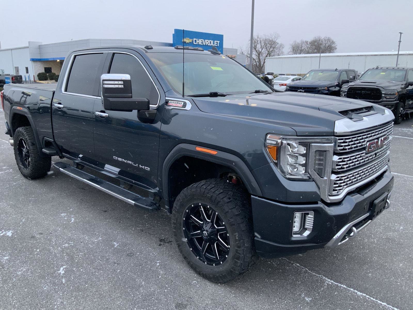 Used 2020 GMC Sierra 2500 Denali w/ Denali Ultimate Package image 2