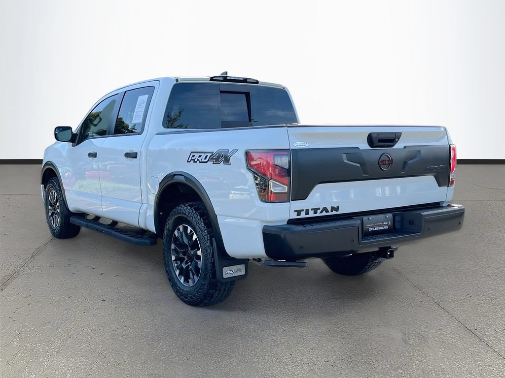 Used 2023 Nissan Titan PRO-4X w/ Pro-4x Convenience Package AWD/4WD image 5