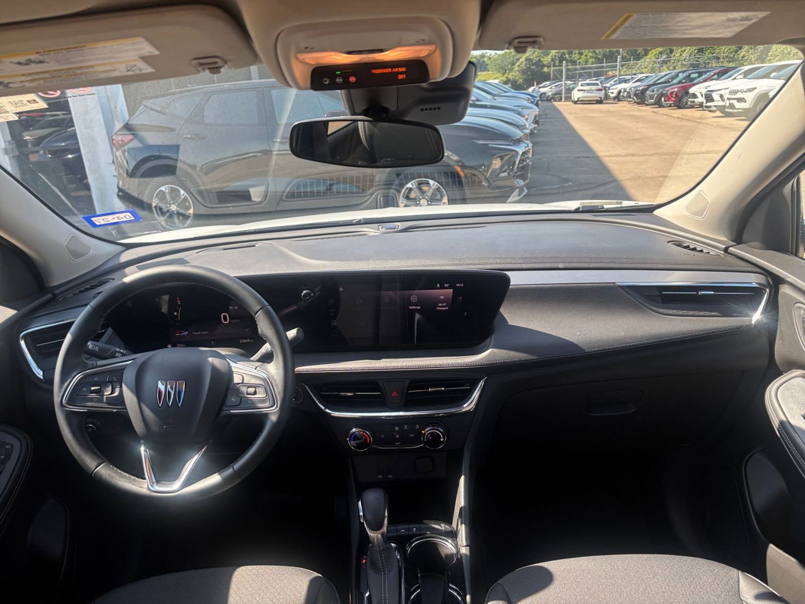 Used 2025 Buick Encore GX Preferred FWD image 32