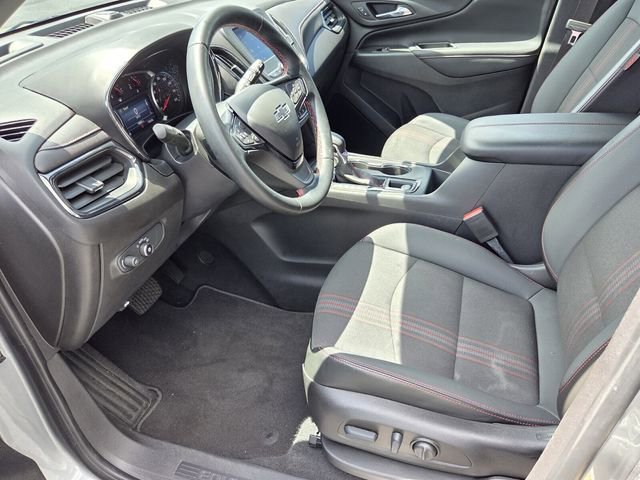 Used 2023 Chevrolet Equinox RS FWD image 8