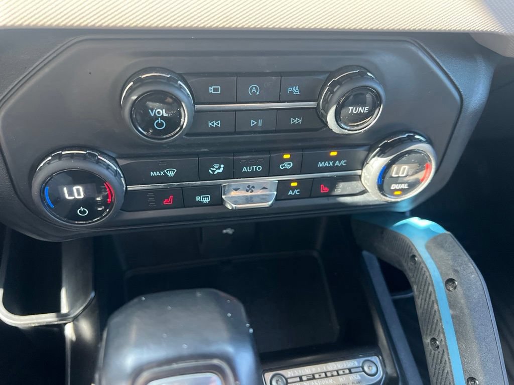 Used 2021 Ford Bronco Wildtrak AWD/4WD image 36