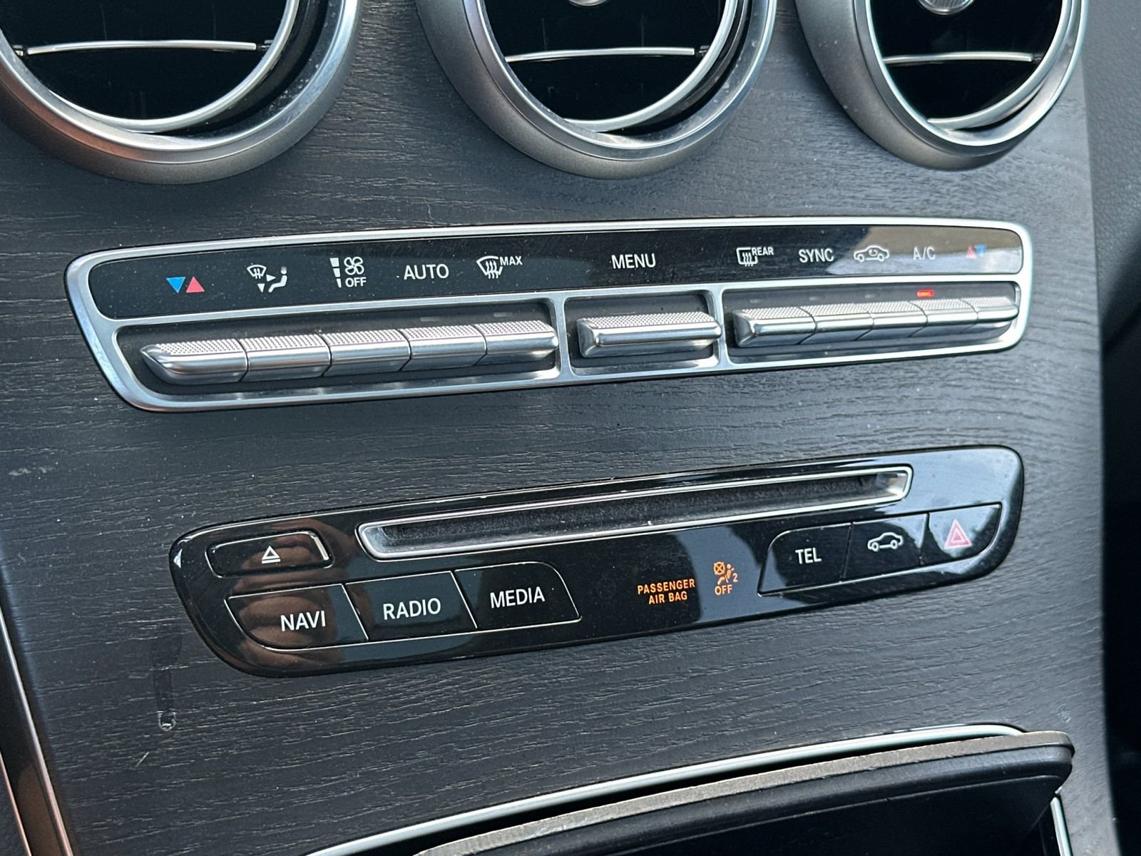 Used 2016 Mercedes-Benz GLC 300 image 22