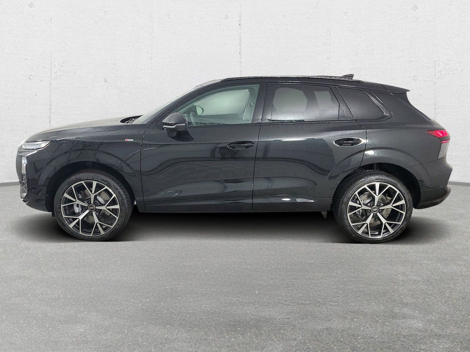 New 2026 Audi Q3 quattro 2.0T image 6