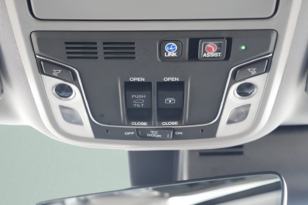 Used 2022 Honda Pilot Elite image 23
