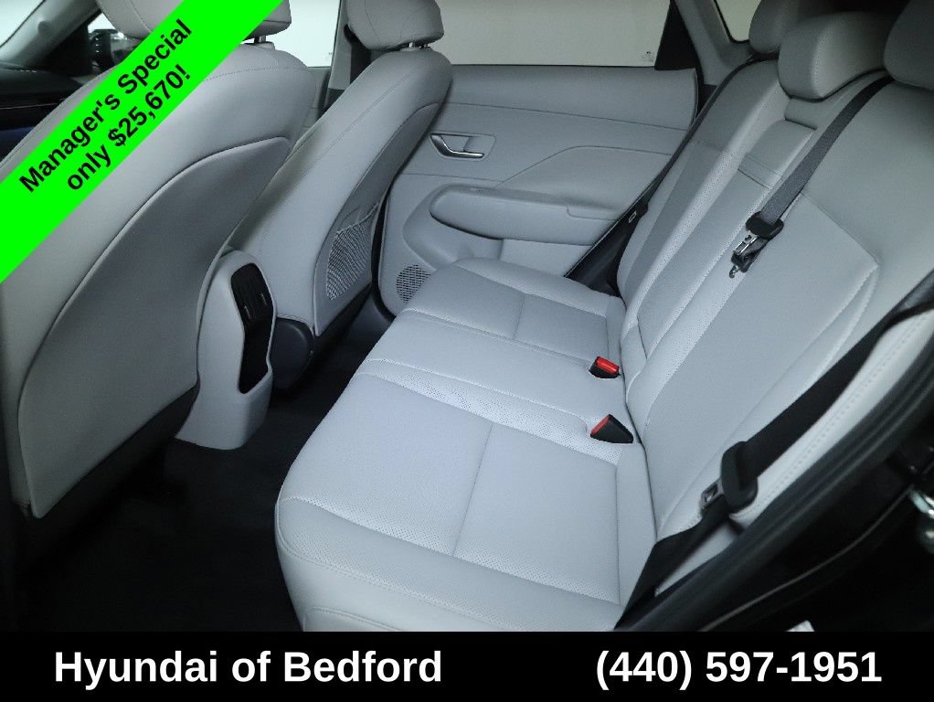 Used 2024 Hyundai Kona Limited AWD/4WD image 16