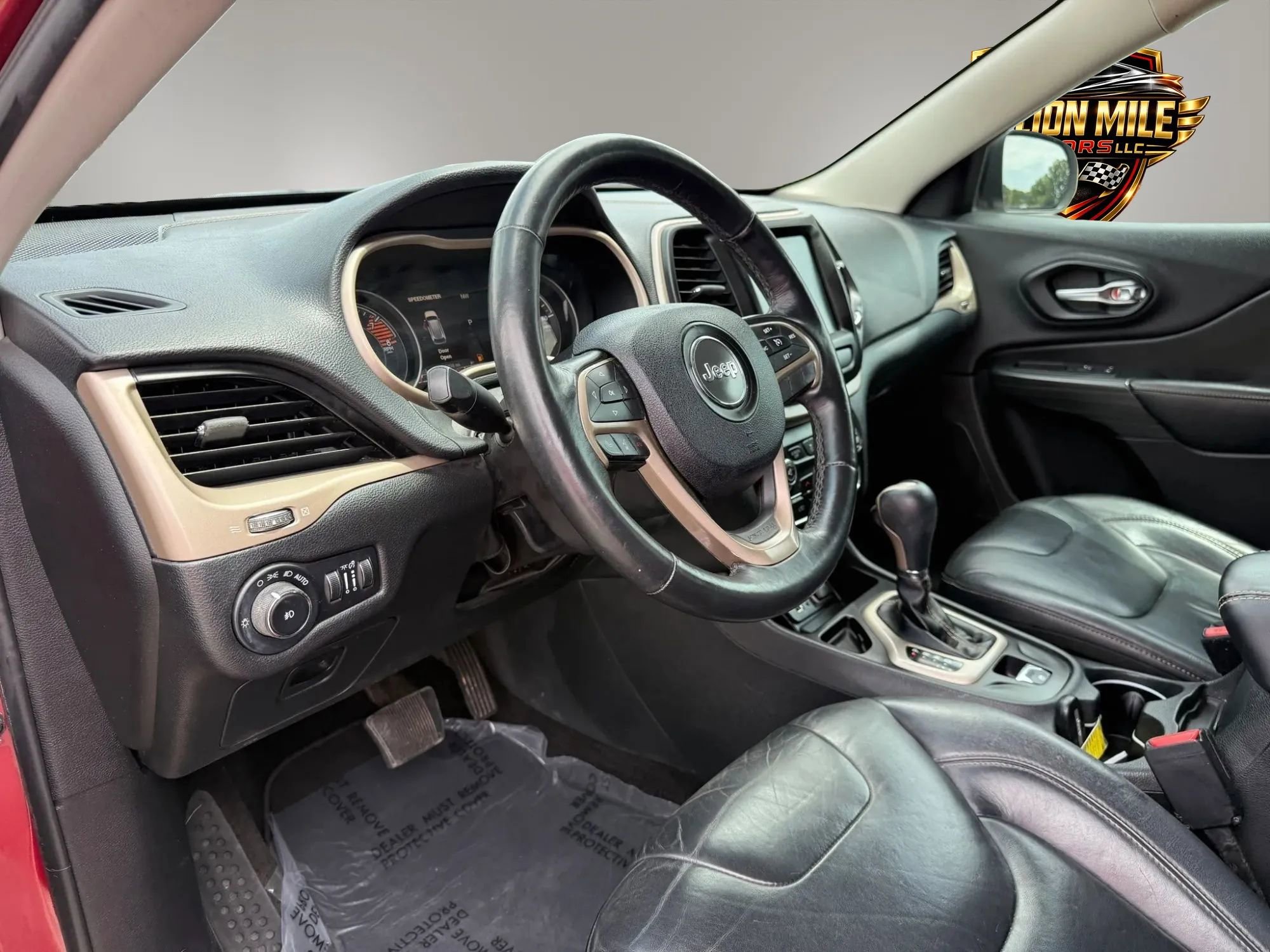 Used 2016 Jeep Cherokee Limited FWD image 17