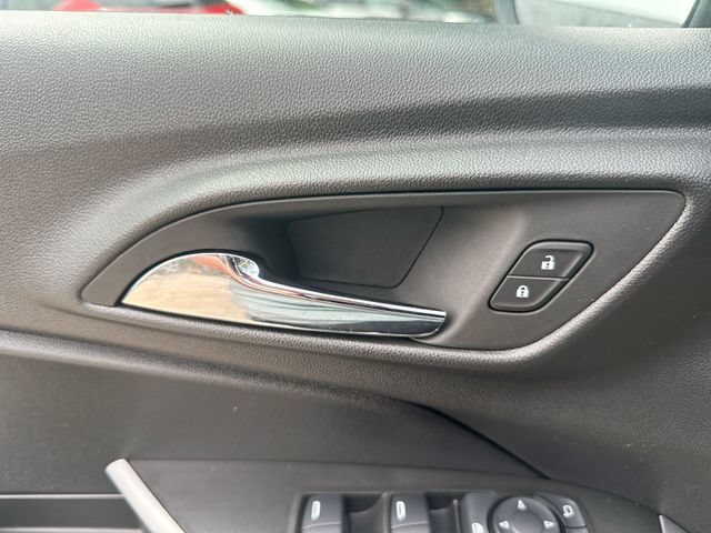 Used 2025 Chevrolet Trax RS w/ Driver Confidence Package FWD image 47