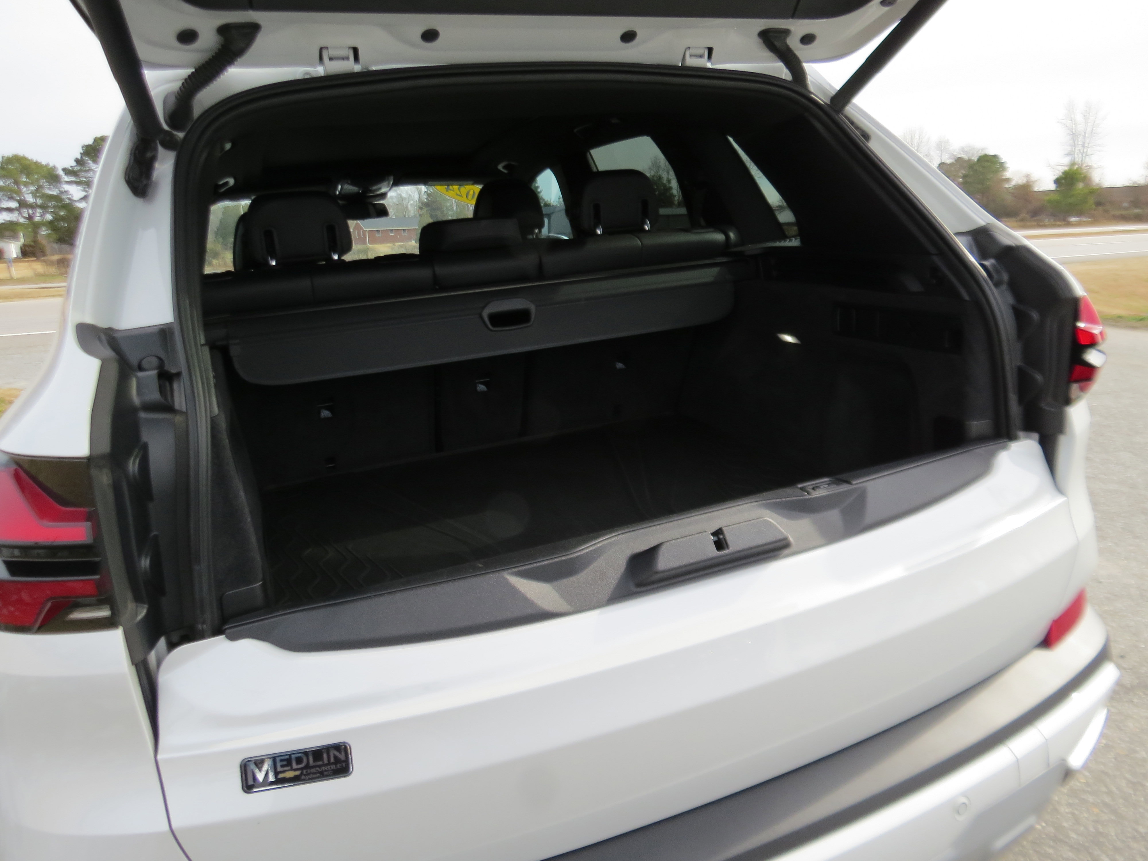 Used 2024 BMW X5 xDrive40i w/ Premium Package image 9