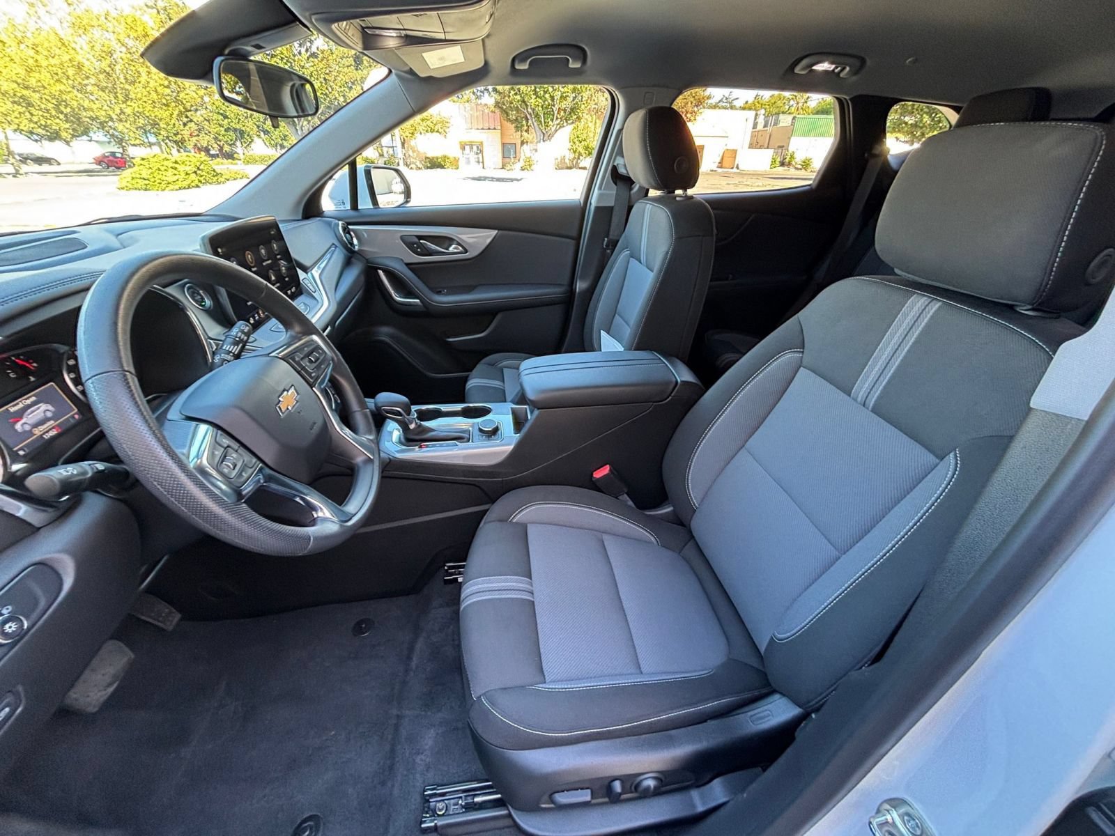 Used 2026 Chevrolet Blazer LT FWD image 28
