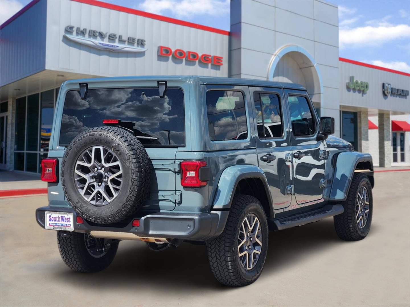 New 2026 Jeep Wrangler Unlimited Sahara AWD/4WD image 5
