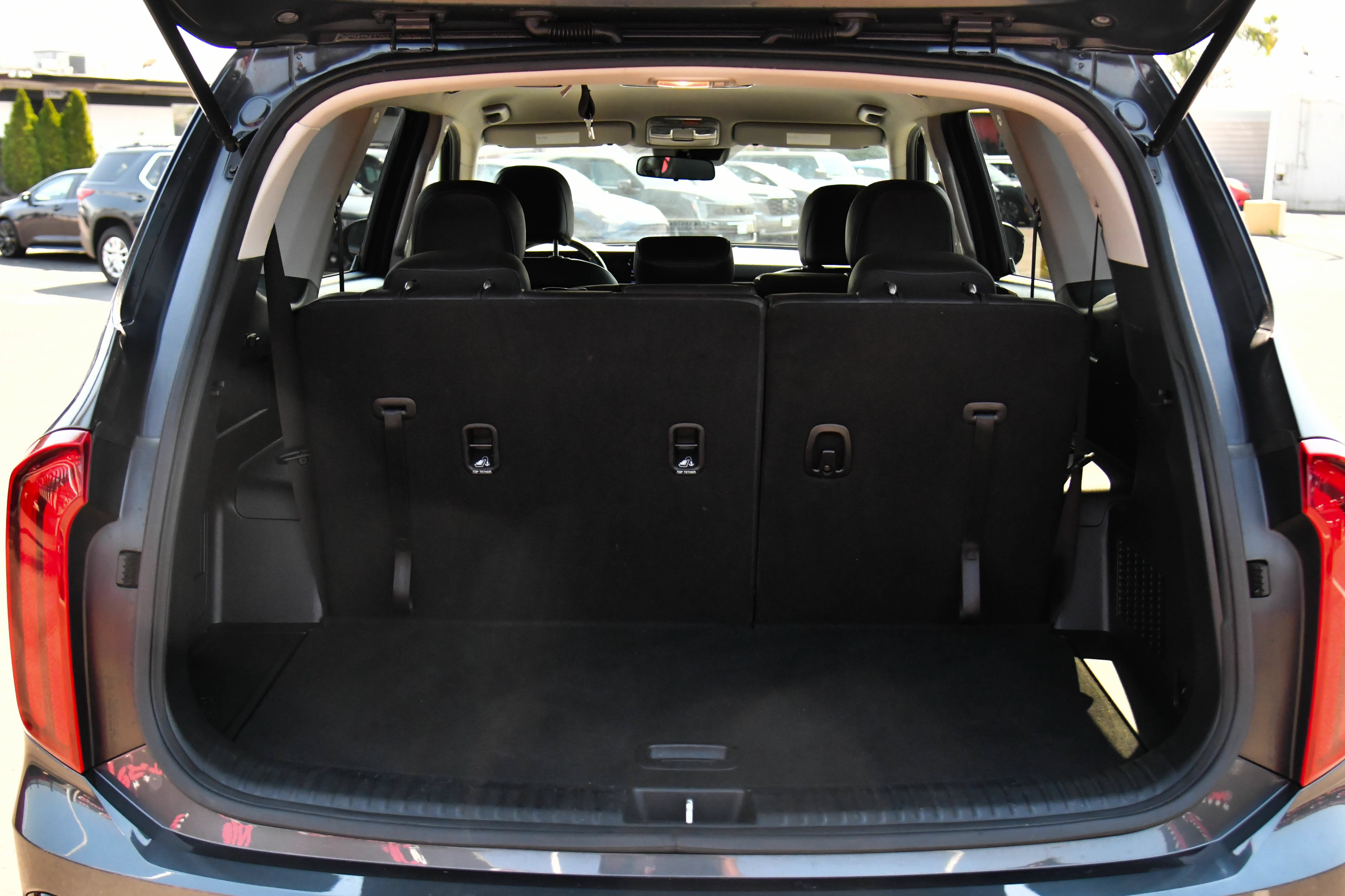 Used 2023 Kia Telluride LX AWD/4WD image 41