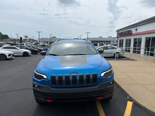 Used 2019 Jeep Cherokee Trailhawk w/ Comfort/Convenience Group AWD/4WD image 10
