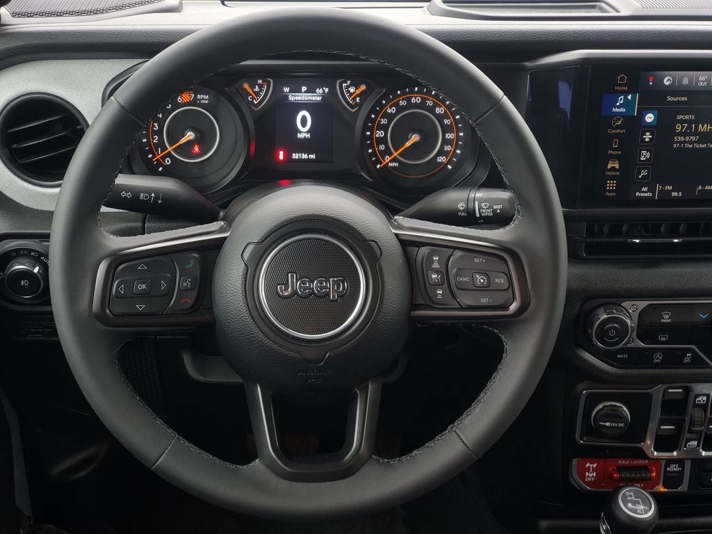 Used 2025 Jeep Wrangler Unlimited Sport AWD/4WD image 22