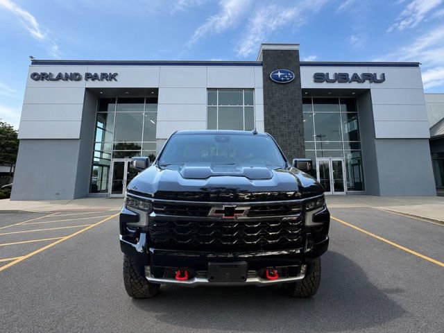 Used 2023 Chevrolet Silverado 1500 ZR2 w/ Technology Package AWD/4WD image 2