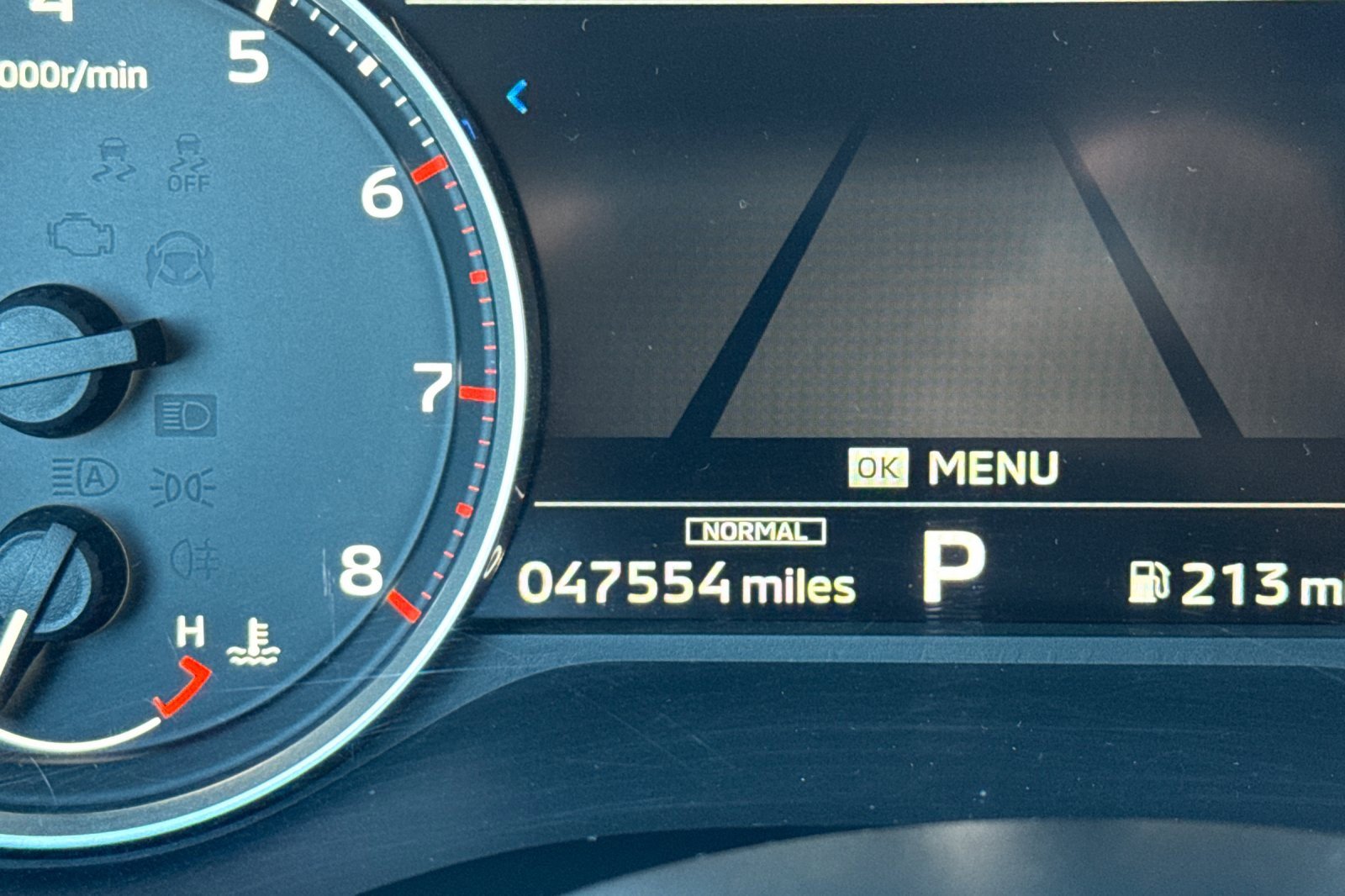 Used 2024 Mitsubishi Outlander SE image 31