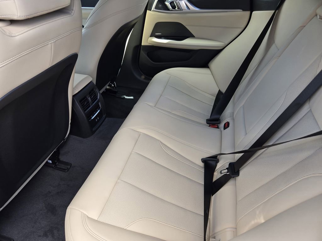 New 2026 BMW i4 xDrive40i w/ Premium Package AWD/4WD image 31