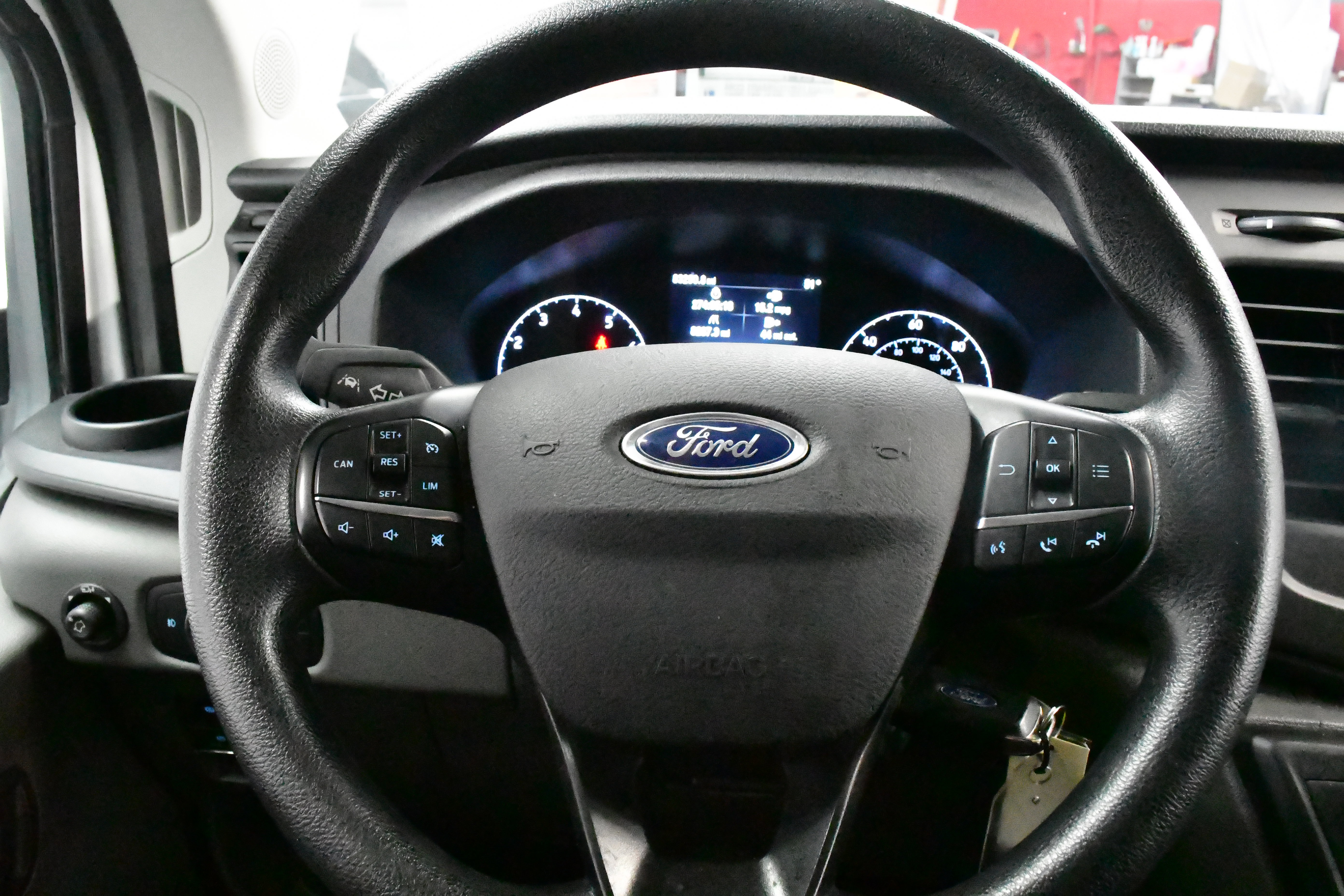 Used 2023 Ford Transit 350 XLT image 40