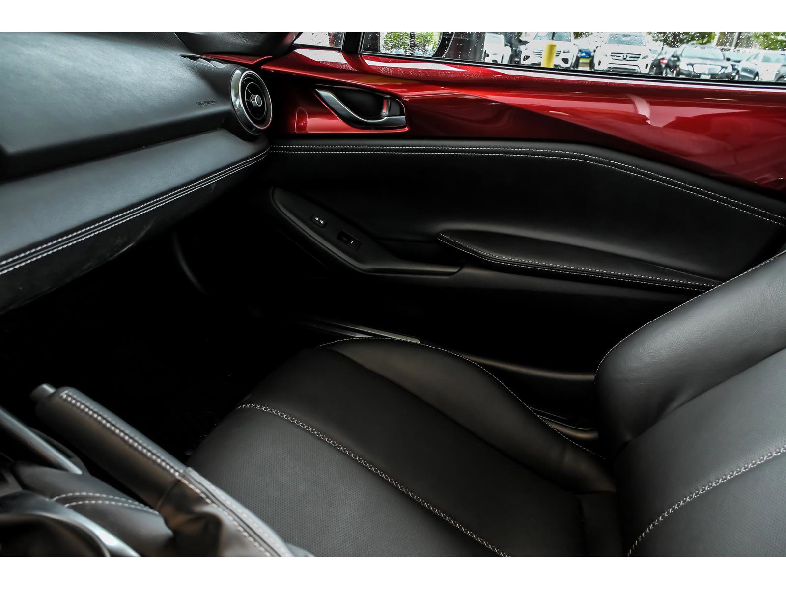 Used 2024 MAZDA MX-5 Miata RF Grand Touring RWD image 21