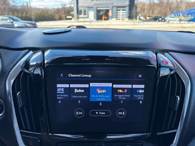 Used 2020 Chevrolet Traverse Premier w/ Redline Edition AWD/4WD image 28