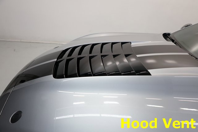 Used 2022 Ford Mustang Shelby GT500 w/ Carbon Fiber Track Pack image 48