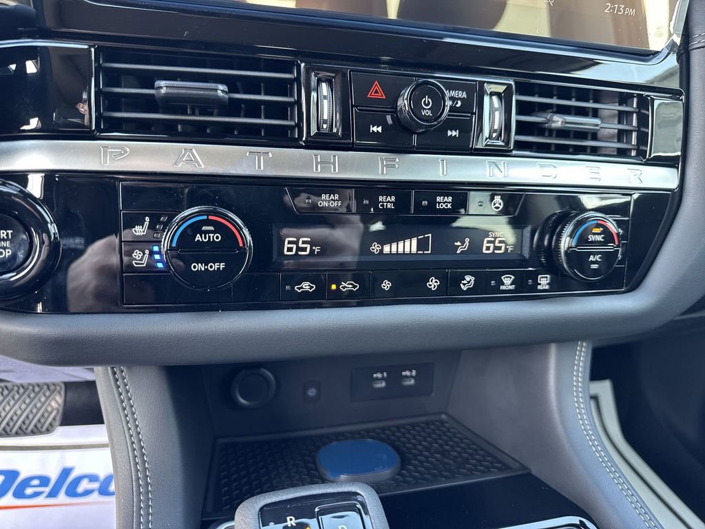 New 2026 Nissan Pathfinder Platinum image 19