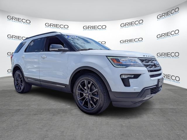 Certified 2019 Ford Explorer XLT w/ Equipment Group 202A AWD/4WD image 1