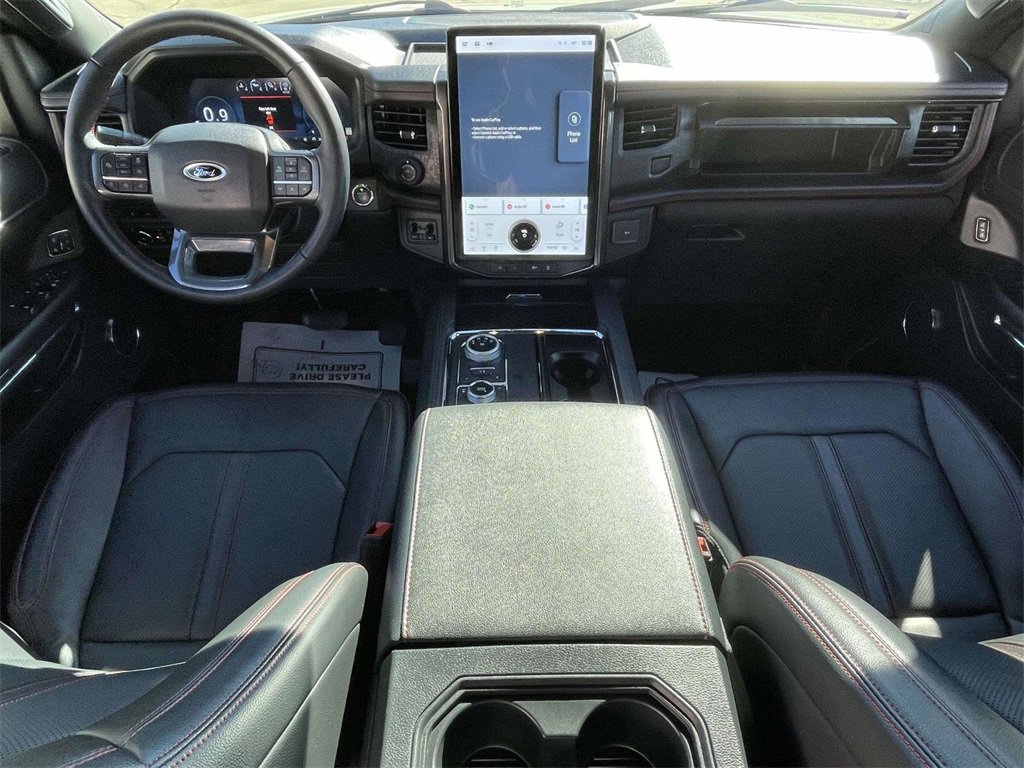Used 2023 Ford Expedition Max Limited image 11