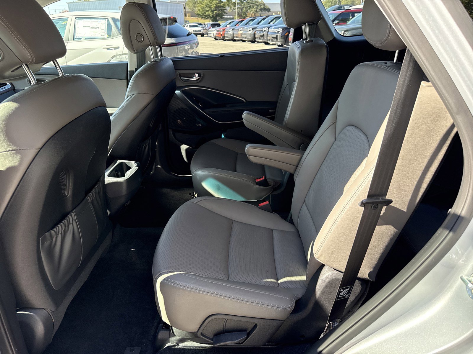 Used 2019 Hyundai Santa Fe XL image 14