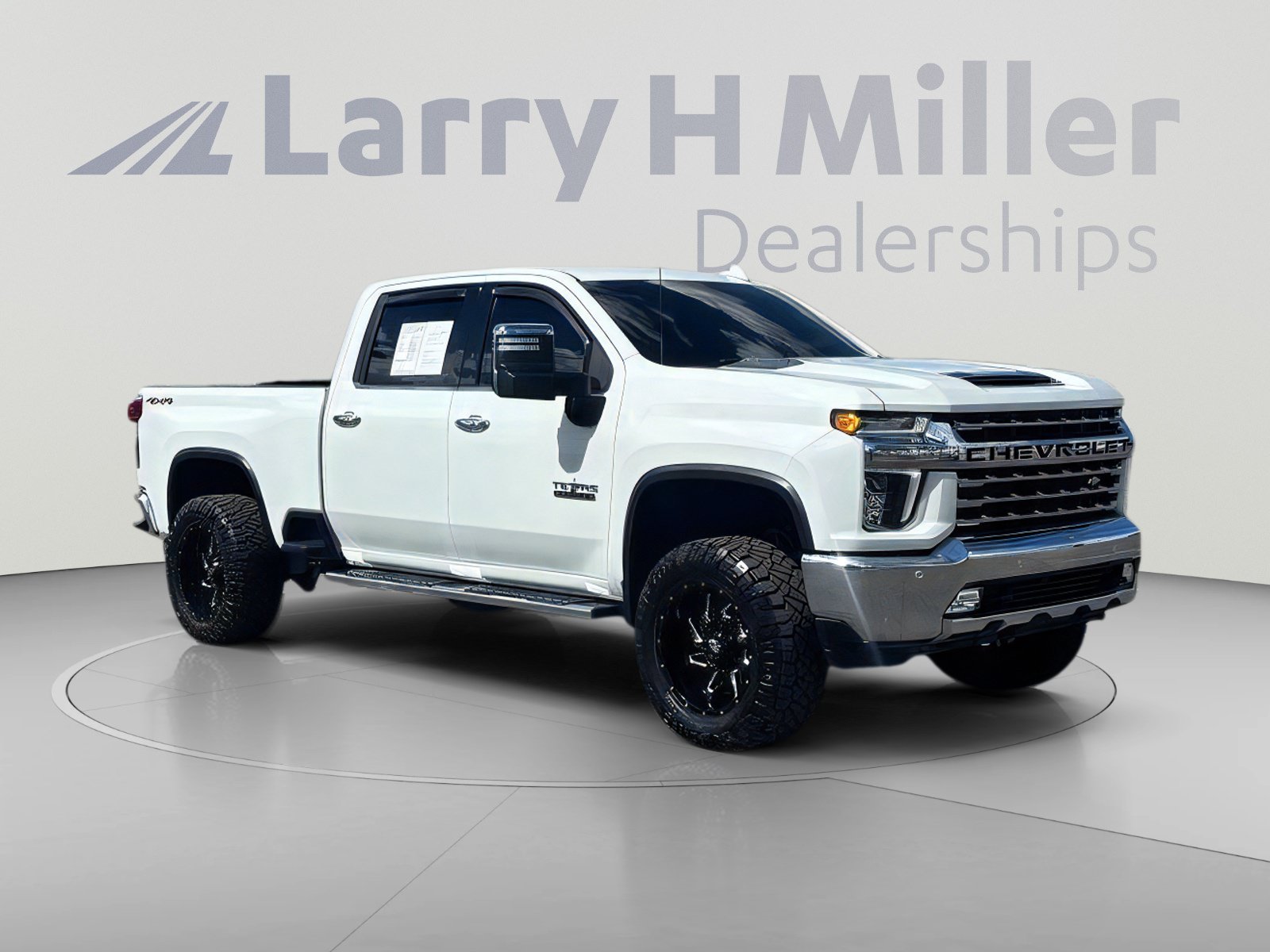 Used 2022 Chevrolet Silverado 2500 LTZ w/ LTZ Texas Edition AWD/4WD image 8