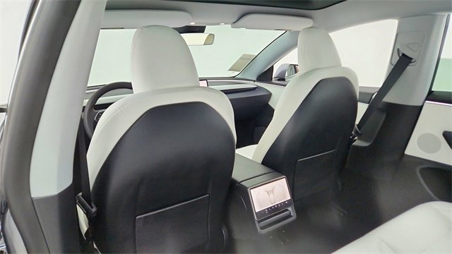 Used 2025 Tesla Model 3 Long Range image 30