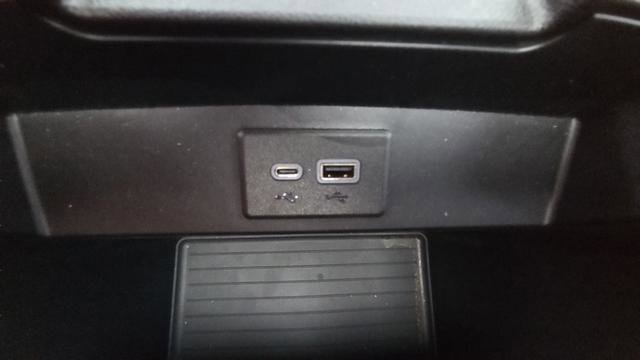 Used 2023 GMC Yukon AT4 image 34