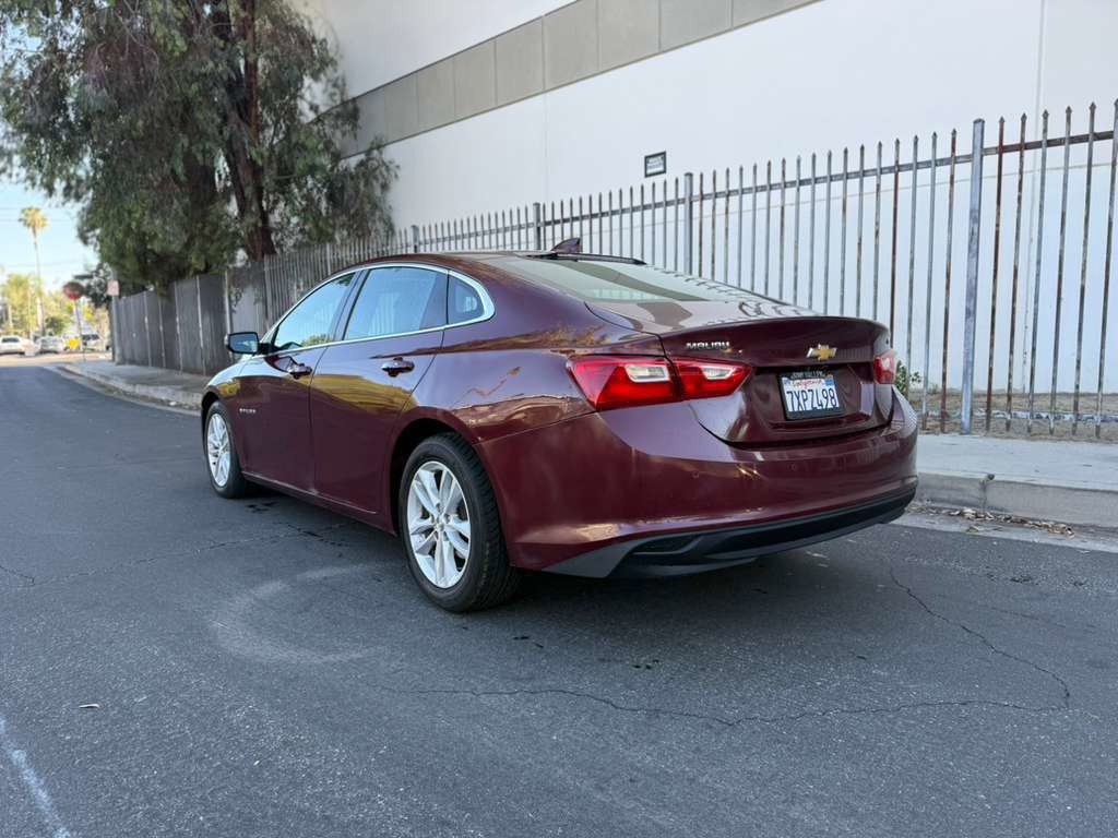 Used 2016 Chevrolet Malibu LT w/ Driver Confidence Package FWD image 7
