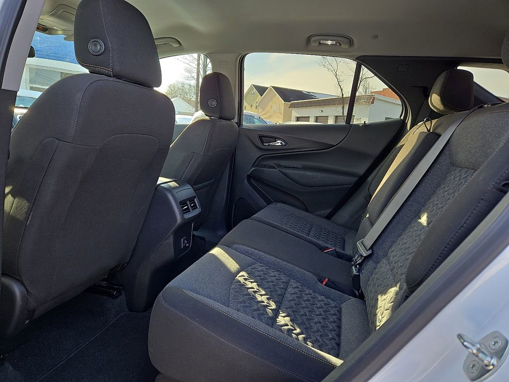 Used 2023 Chevrolet Equinox LT image 16