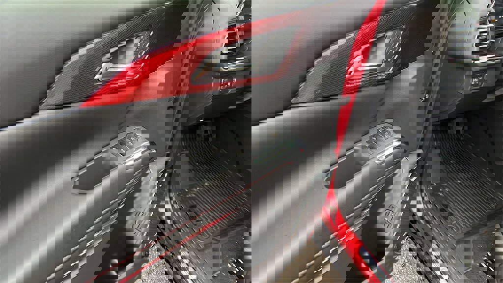 New 2026 Chevrolet Traverse RS w/ LPO, Floor Liner Package image 12