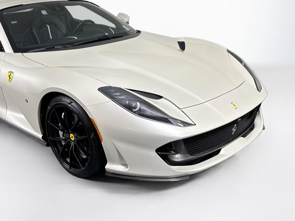 Used 2021 Ferrari 812 GTS RWD image 24