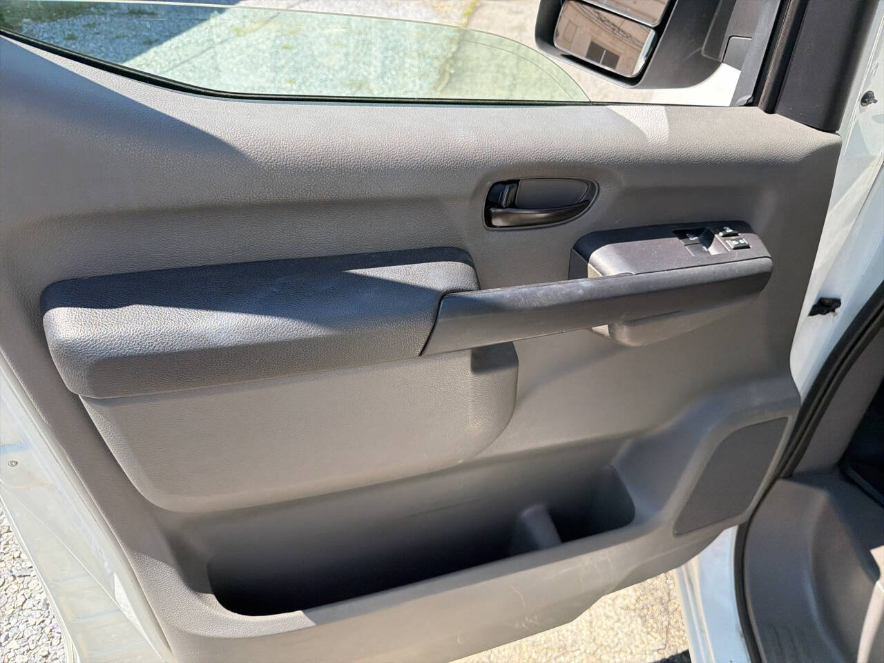 Used 2018 Nissan NV 2500 S RWD image 10