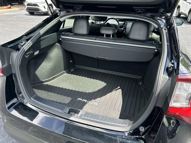 Used 2022 Toyota Prius Limited w/ Premium Convenience Package FWD image 12